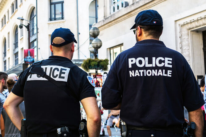 Adjoint de Sécurité ADS Police Nationale prépa concours - EFM Fonction Publique Adjoint de Sécurité ADS Police Nationale prépa concours - EFM Fonction Publique