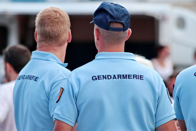 Prépa aux 2 concours de Gendarme Adjoint Volontaire + Sous-Officier de Gendarmerie Prépa aux 2 concours de Gendarme Adjoint Volontaire + Sous-Officier de Gendarmerie