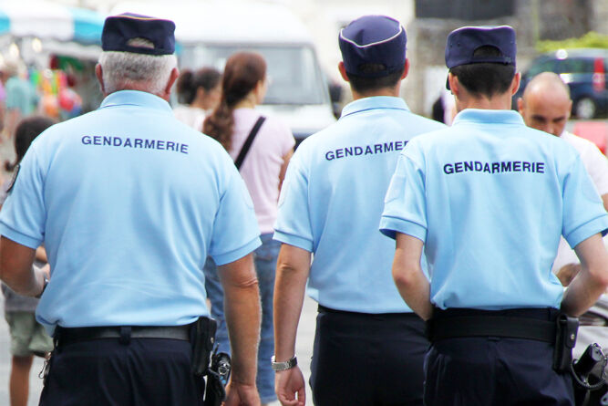 Prépa concours Gendarme Adjoint Volontaire - EFM Fonction Publique Prépa concours Gendarme Adjoint Volontaire - EFM Fonction Publique